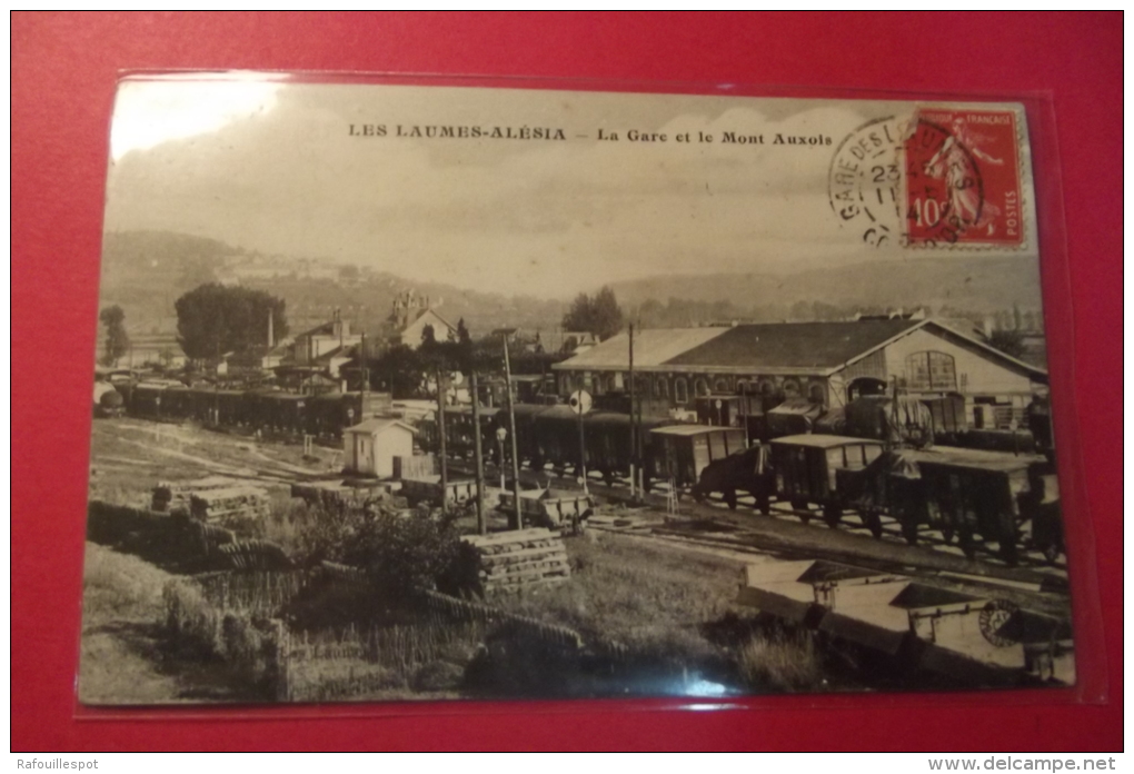 Cp Les Laumes La Gare Et Le Mont Auxois - Venarey Les Laumes