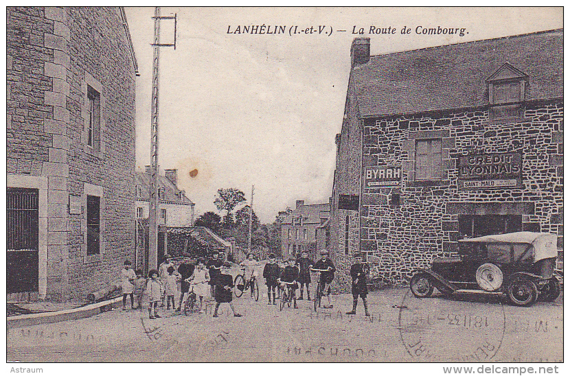 Cpa-35-lanhelin--animée-route De Combourg (credit Lyonnais De St Malo)-edi Goriot - Autres & Non Classés