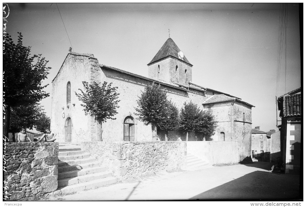 PN - 0180 - VIENNE - 86 - AVAILLES-LIMOUZINE - L' Eglise - Plaques De Verre