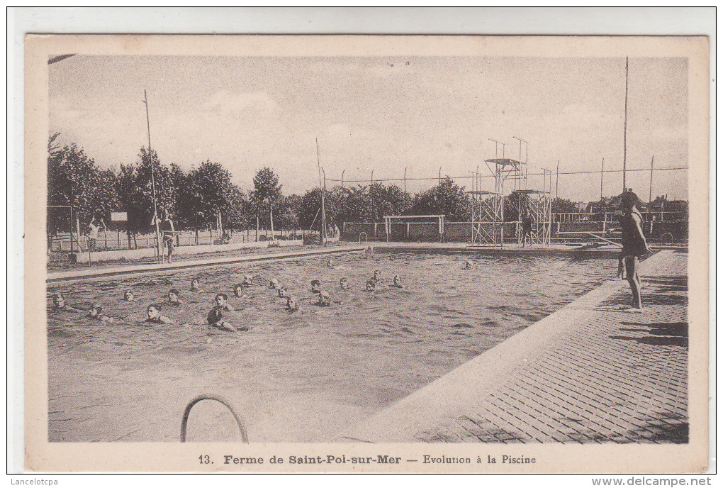 59 - SAINT POL SUR MER / LA FERME - COURS DE NATATION A LA PISCINE - Saint Pol Sur Mer