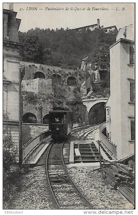 CARTE POSTALE ORIGINALE ANCIENNE ; LYON ; FUNICULAIRE DE SAINT JUST ET DE FOURVIERES ; ANIMEE ; RHONE (69) - Funicular Railway