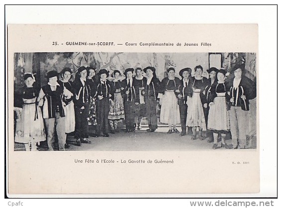 Guémené Sur Scorff - (Ecole) Cours Complémentaire De Jeunes Filles - Une Fête , La Gavotte De Guémené - Guemene Sur Scorff