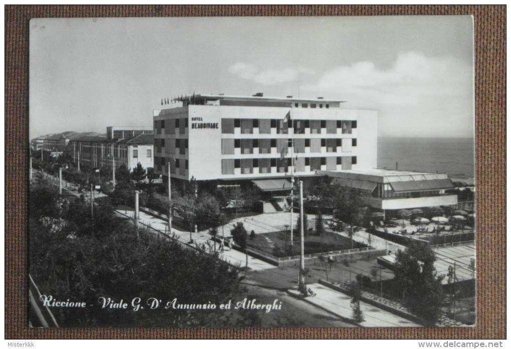 RICCIONE  VIALE D'ANNUNZIO E ALBERGHI1958 - Rimini