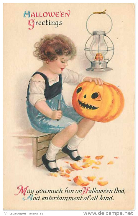 231797-Halloween, Wolf No 31-1, Ellen Clapsaddle, Boy Carving A Jack O Lantern - Halloween