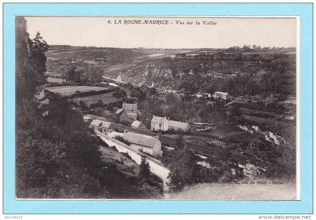 LA ROCHE MAURICE - Vue Sur La Vallée - La Roche-Maurice