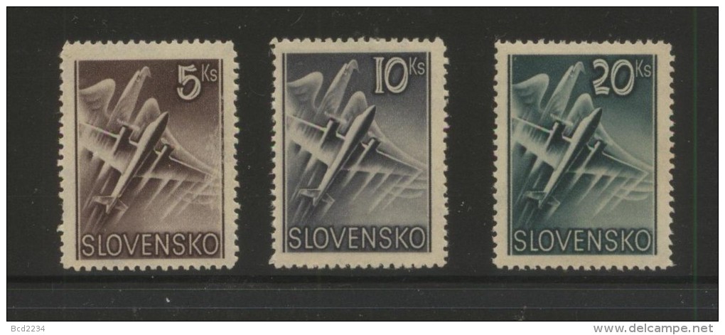 SLOVAKIA 1940 AIRMAIL SET OF 3 NHM PLANES AIRPLANE AIRCRAFT STYLISED BIRD BIRDS - Unused Stamps