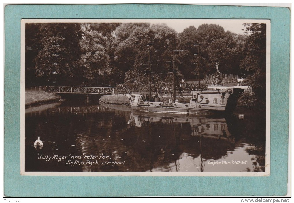 LIVERPOOL  -  SEFTON  PARK  -  JOLLY ROGER  AND  PETER PAN -  1936  -  CARTE  PHOTO - Liverpool