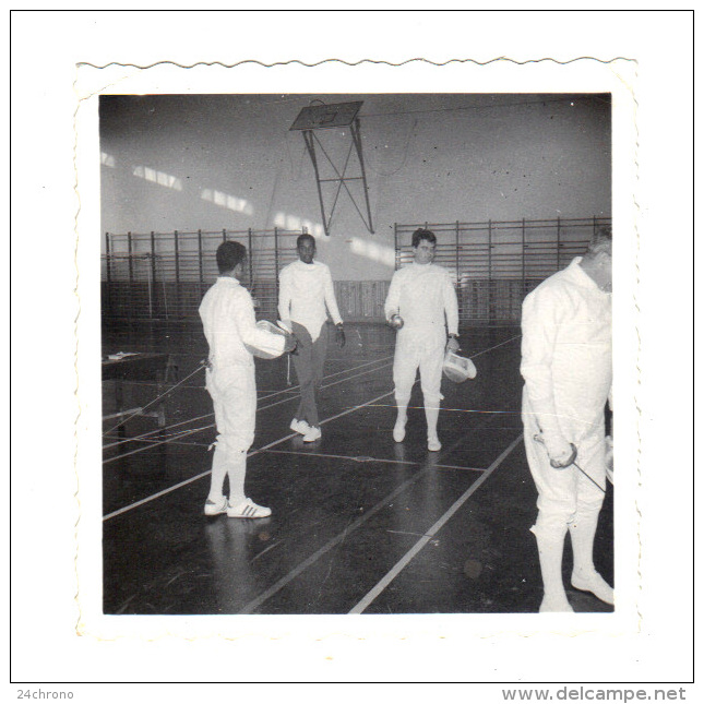 Photographie Originale: Escrime, Escrimeurs, Roissy 1971 (14-3822) - Fencing