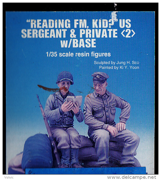 - DYNASTY - Figurines " Reading FM Kid? US Sergeant & Private " - 1/35°- Réf 35013 - Beeldjes