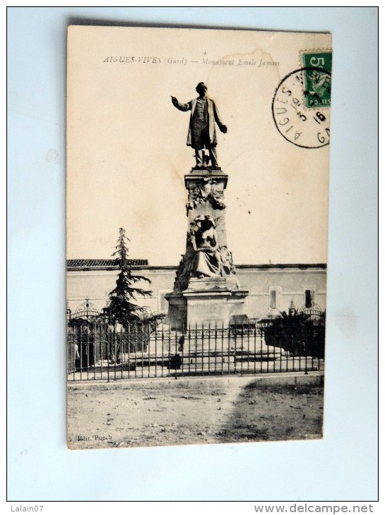 Carte Postale Ancienne : AIGUES VIVES : Monument Emile Jamais , En 1916 - Aigues-Vives