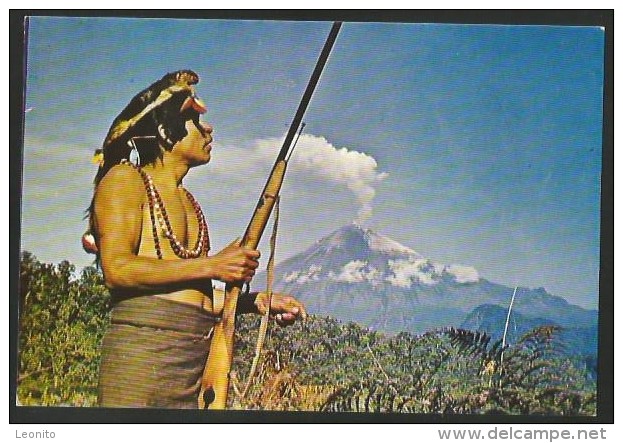 ECUADOR Jibaro With A Shotgun Sangay Vulcanoe In Activity - Equateur