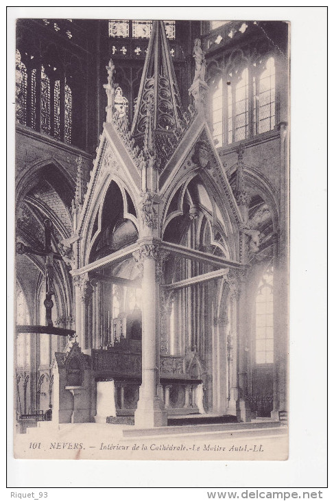 101 - NEVERS - Intérieur De La Cathédrale - Le Maitre Autel -  LL - Nevers