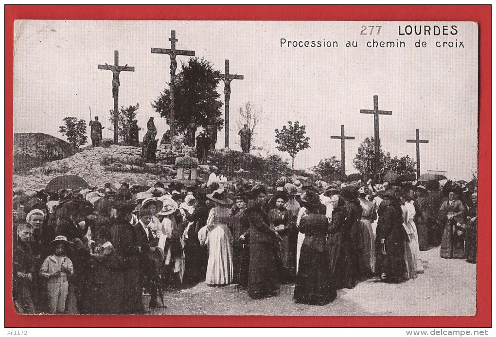 POH-06  Lourdes Procession Au Chemin De Croix, TRES ANIME.  Cachet 1921 - Heilige Stätte