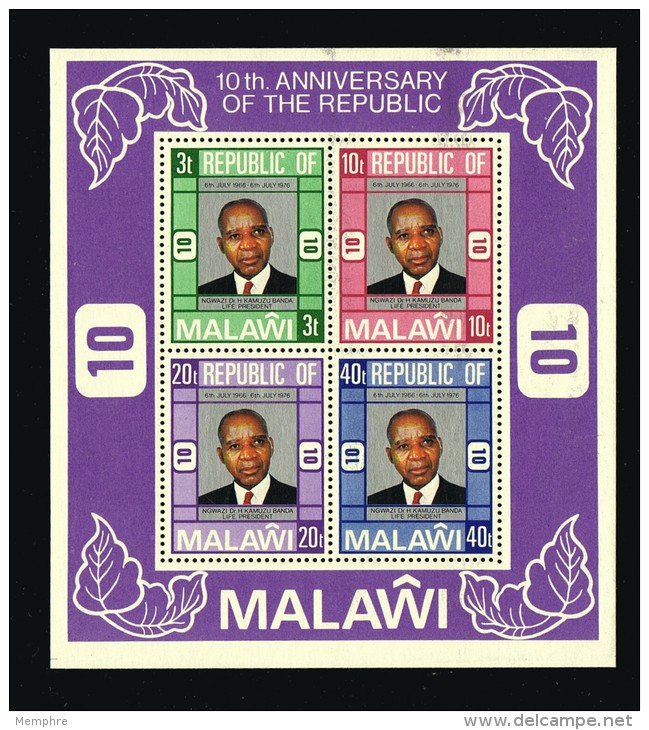 1976  10è Anniversair De La République  Président Banda  Bloc Feuillet ** - Malawi (1964-...)