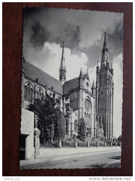 Eglise St. MARTIN () Anno 1958 ( Zie Foto Details ) !! - Arlon