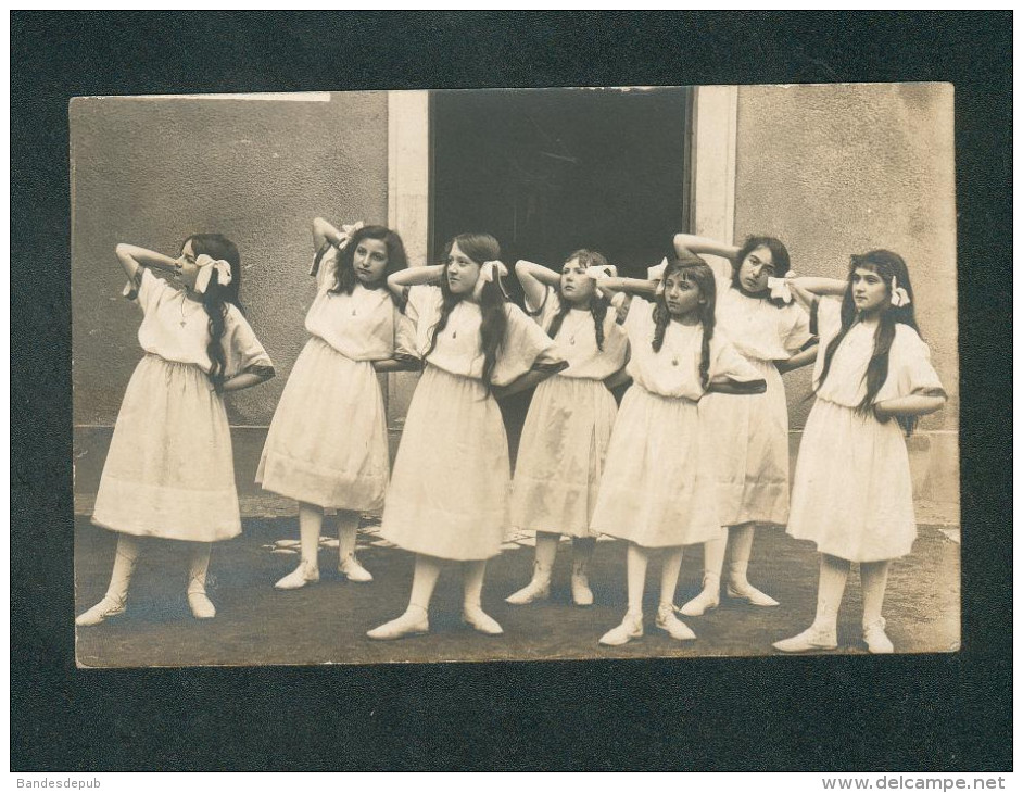 Carte Photo - Groupe Eleves (spectacle College  Jeunes Filles Cahors Photo Lahontaa Archives Famille Jamard Decazeville - Cahors