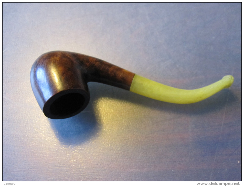 Petite Pipe Ancienne - Other & Unclassified