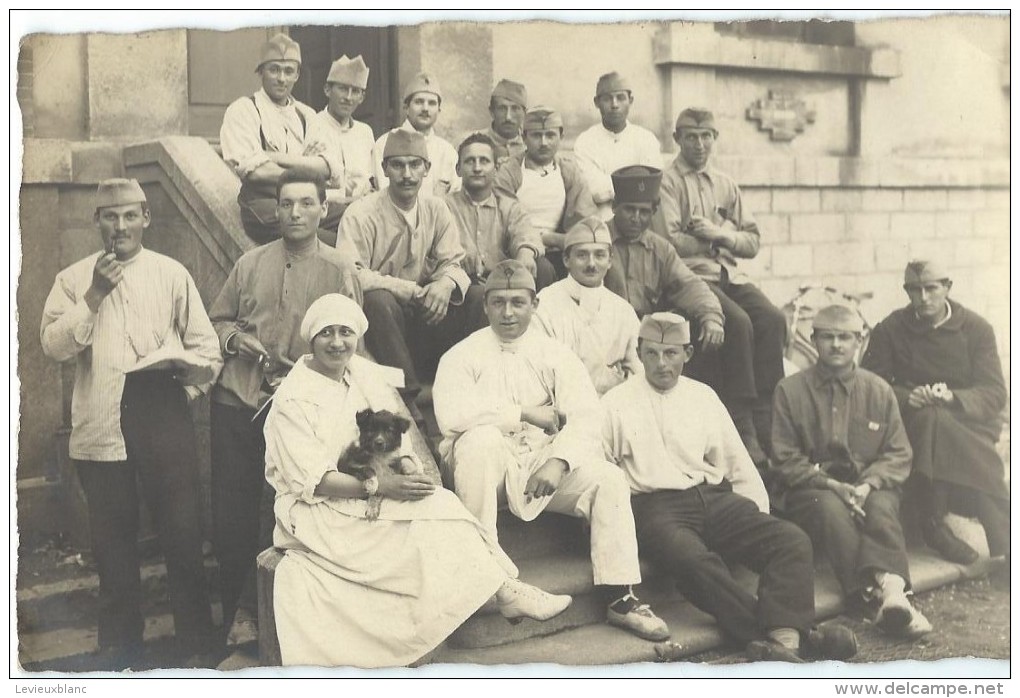 Carte Postale /Photographie/ Groupe De Militaires Convalescents Et Infirmiére?/1923   PH220 - Other & Unclassified