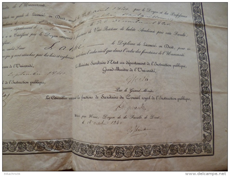 Grand Diplome Sur Peau Université De France. Diplôme De Licencié En Droit. Paris 1840. Orfila; Labbé,... Voir Au Dos Aut - Diplômes & Bulletins Scolaires