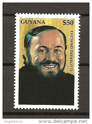 GUYANA - 2000 LUCIANO PAVAROTTI  Nuovo** - Chanteurs