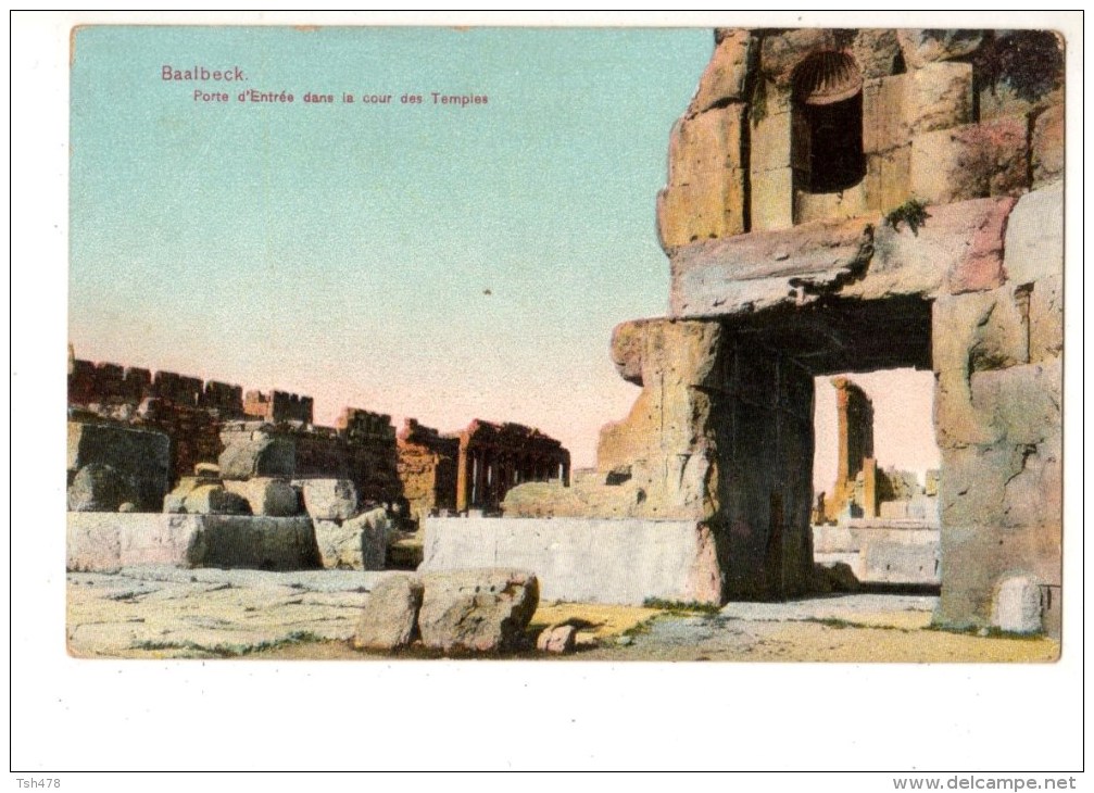 LIBAN----BAALBECK--porte D'entrée Dans La Cour Des Temples--voir 2 Scans - Lebanon