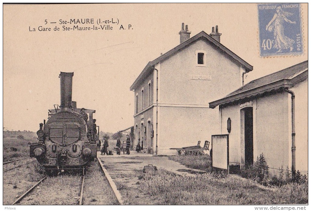 STE-MAURE/37/La Gare De Ste-Maure-la-Ville/ Réf:C2530 - Autres & Non Classés