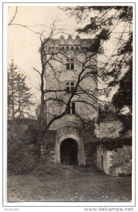 MONTENDRE --1948---La Tour Carrée De L'ancien Chateau Et Son Histoire--cpsm 14 X 9 éd ???--Beau Cachet Montendre - Montendre