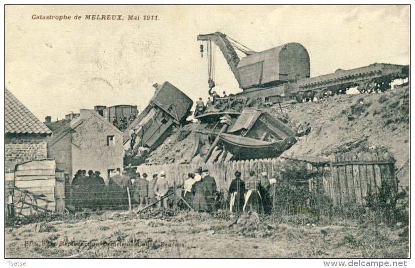 Melreux - Top Carte - Catastrophe Ferroviaire De Mai 1911 - Grue Dégageant La Loco - 191? ( Voir Verso ) - Hotton