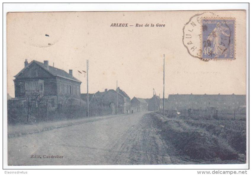 Arleux (59) - Rue De La Gare. Impression Gris-bleu, Un Pli à Gauche, A Circulé, - Arleux