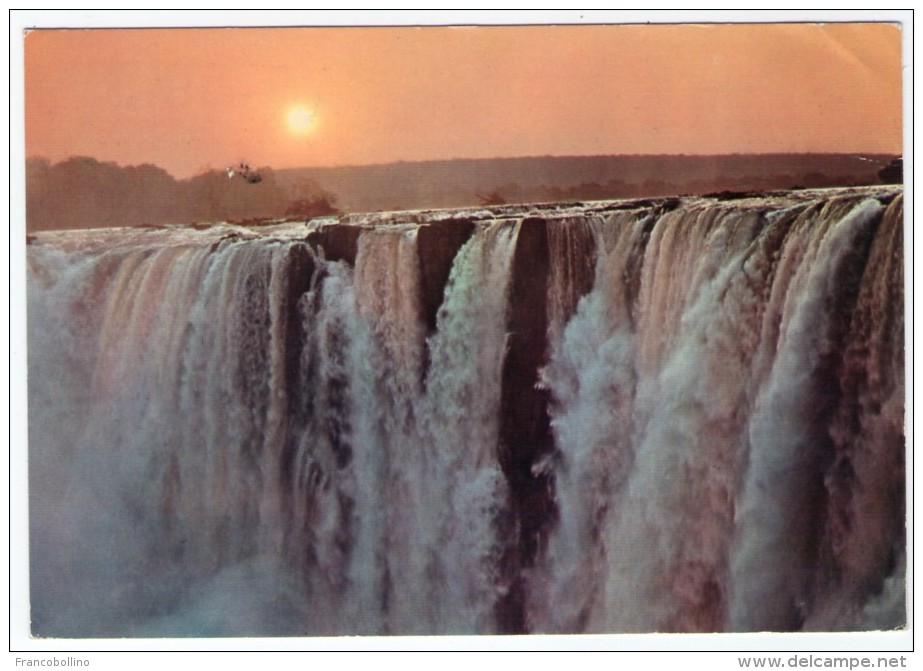 ZAMBIA - SUNSET AT VICTORIA FALLS / NDOLA CANCEL-1971 - Zambie