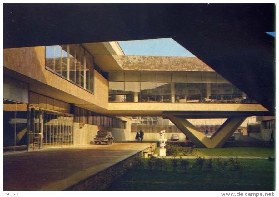 Torino - Museo Dell'automobile - Carlo Biscaretti Di Ruffa -  Corcio Del Giardino Interno - Formato Grande Non Viaggiata - Musées