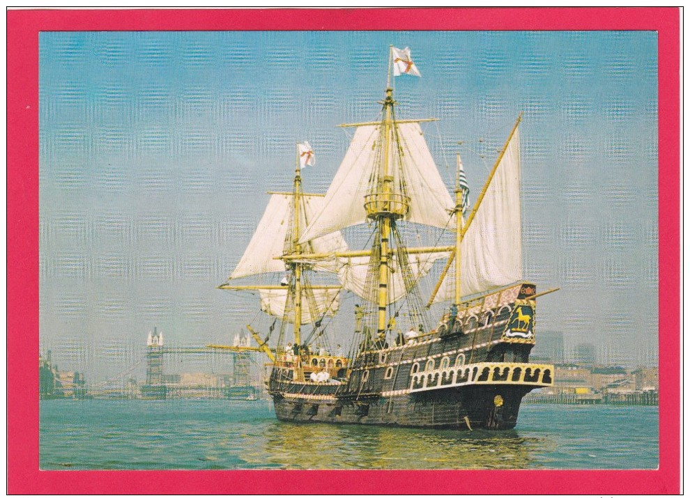 Postcard Of The Golden Hinde,Launched 1973, B7. - Zeilboten