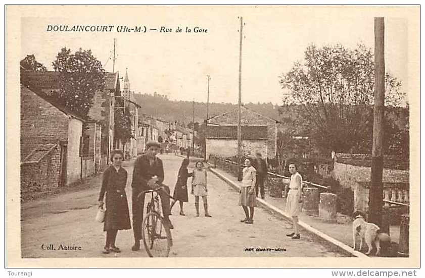 Nov14 417: Doulaincourt  -  Rue De La Gare - Doulaincourt