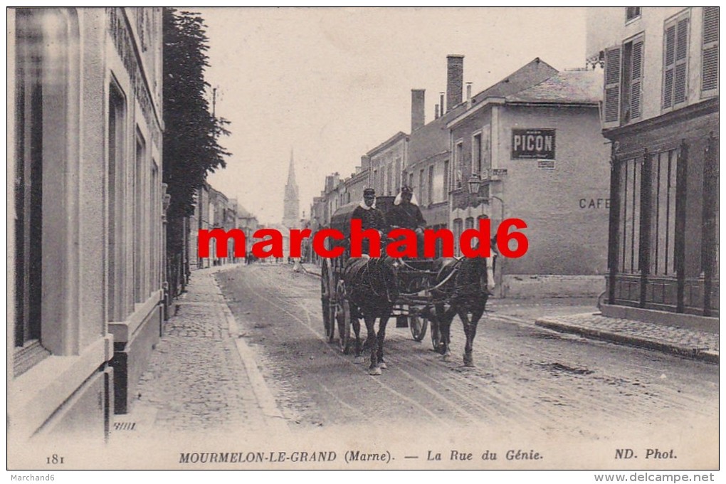 Marne Mourmelon Le Grand La Rue Du Génie Café Attelage Militaire éditeur Nd - Mourmelon Le Grand