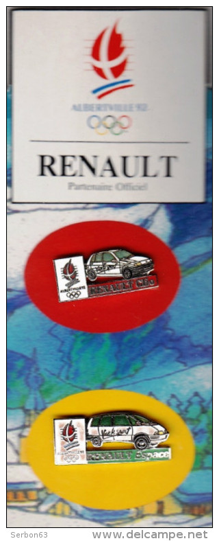 PRESENTOIR EN CARTON NEUF DE 8 PIN'S DE : ALBERTVILLE 1992 RENAULT PARTENAIRE OFFICIEL SOUS FILM PLASTIQUE TRANSPARENT - Jeux Olympiques