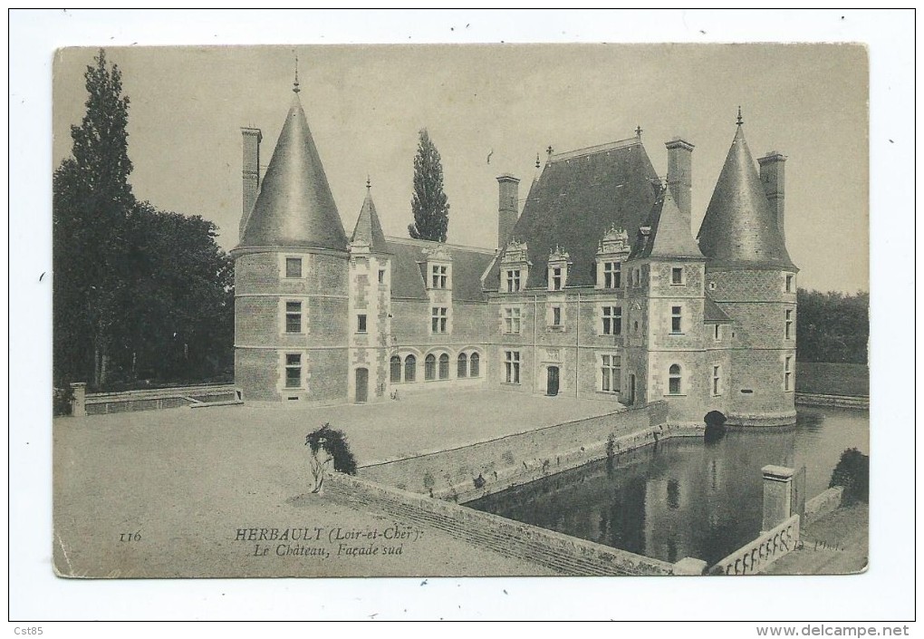 CPA - Herbault - Le Chateau, Facade Sud - Herbault