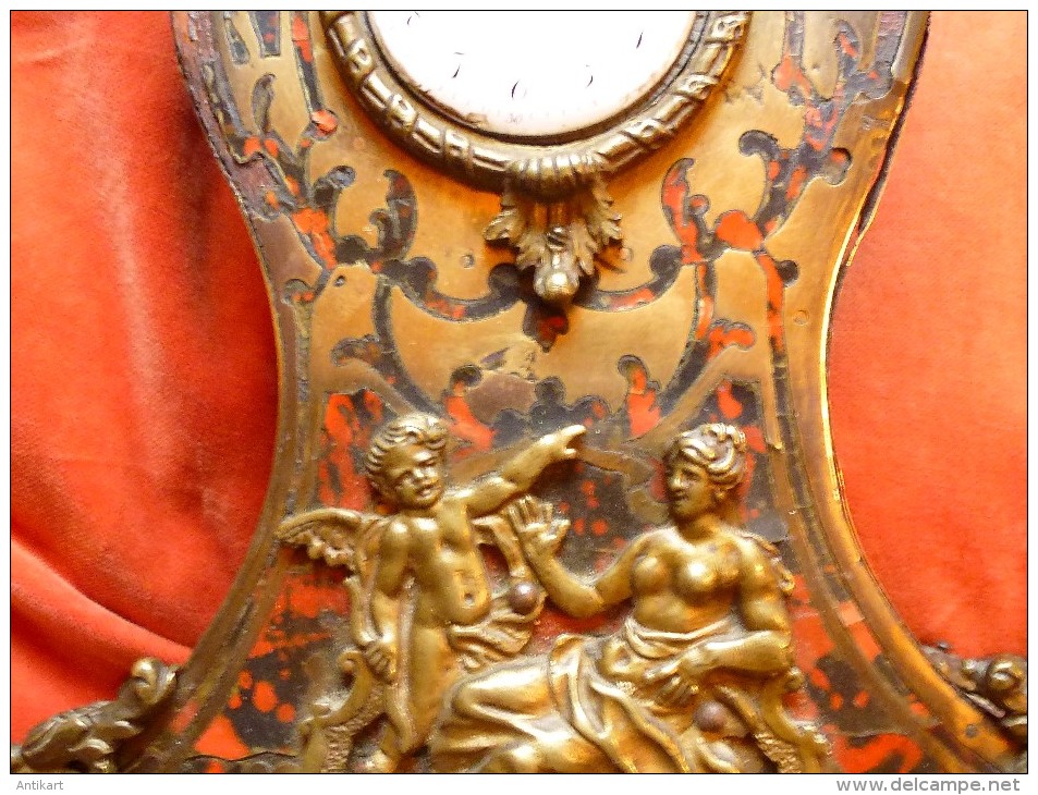 RARE - LOUIS XIV - Porte-montre - Enfant pissant sur le temps - marqueterie mode Boulle, Fin XVIIe déb. XVIIIe siècle