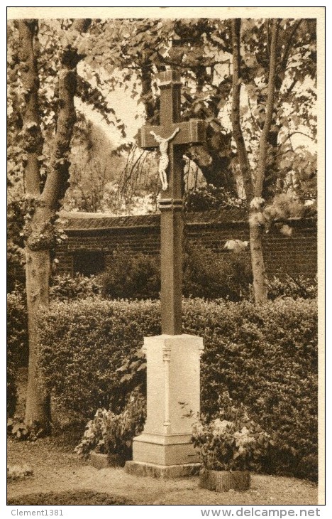 Maison Diocesaine De Bonsecours La Calvaire Du Jardin - Bonsecours