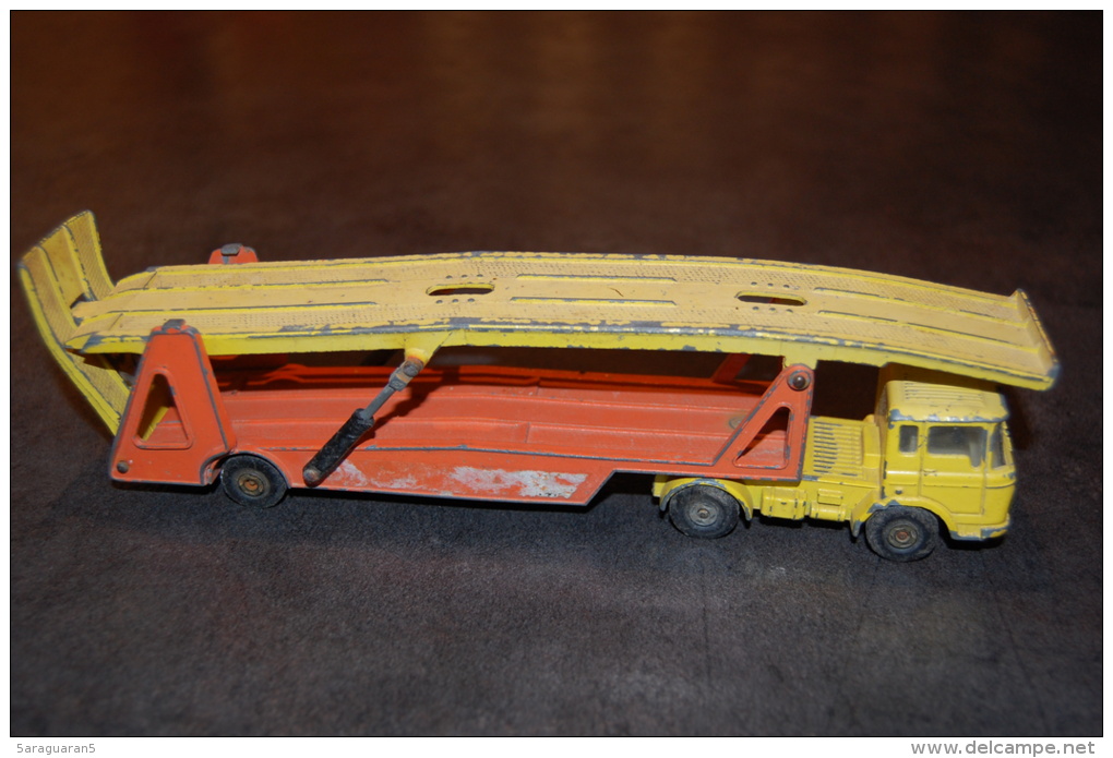 CAMION PORTE VOITURES MATCHBOX 1971 - Camions