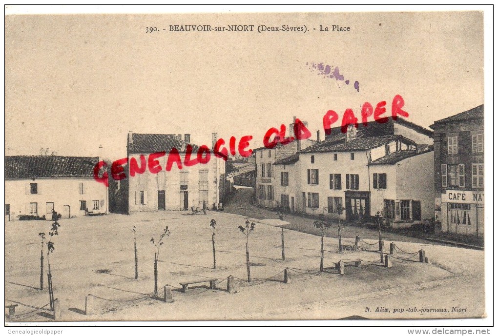 79 -  BEAUVOIR SUR NIORT - LA PLACE  CAFE DU COMMERCE - Beauvoir Sur Niort