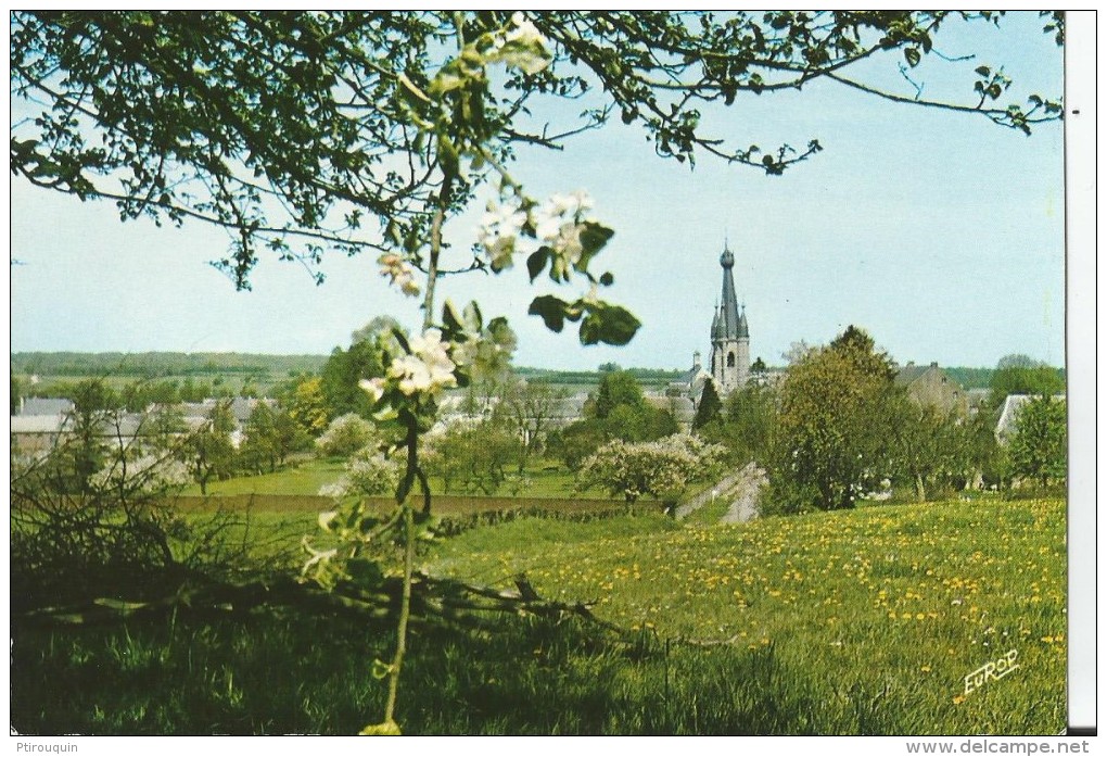 LE CLOCHER DE SOLRE LE CHATEAU AU PRINTEMPS - N 930 - Solre Le Chateau