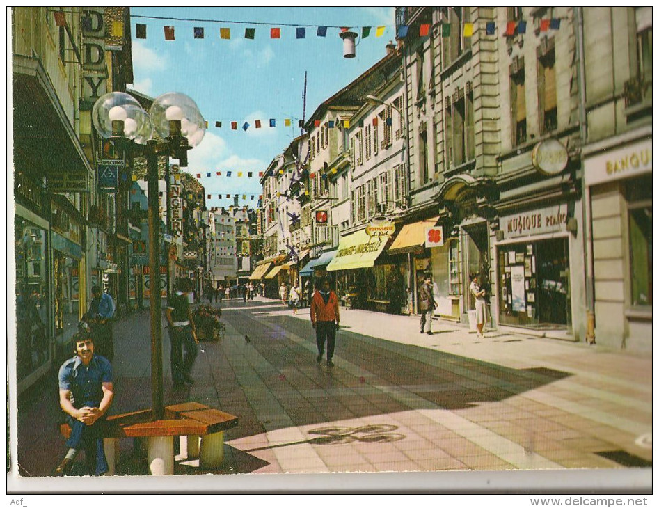 CPSM CARTE ANIMEE MAGASIN S BOUTIQUE S COMMERCE S 25 DOUBS - Montbéliard