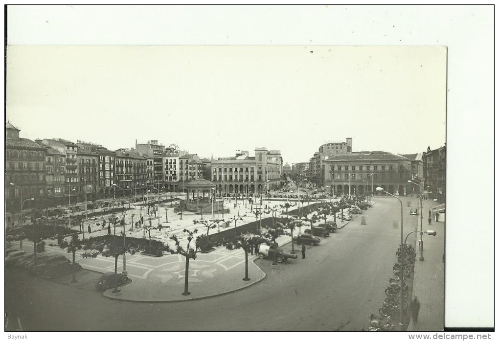 ESP125   ---   PAMPLONA   ---   PLAZA DEL CASTILLO  --  PHOTO PC - Navarra (Pamplona)