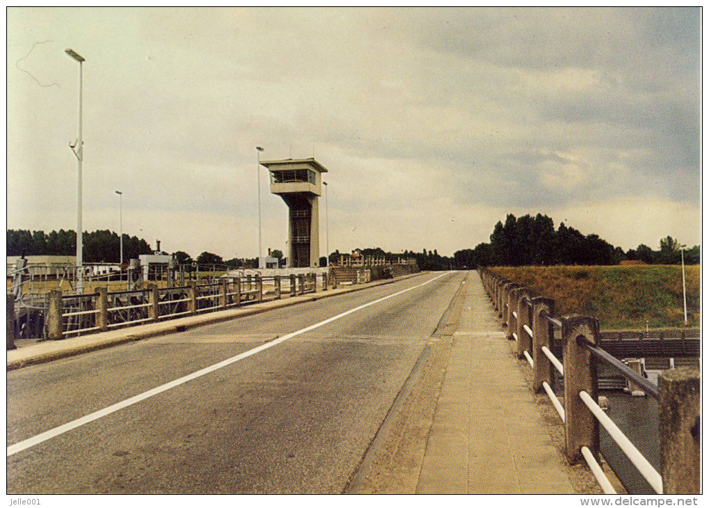 Meerhout  Sas Te Gestel (Albertkanaal) - Meerhout