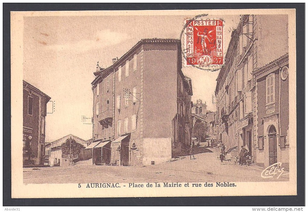 AURIGNAC - Place De La Mairie Et Rue Des Nobles - Other & Unclassified