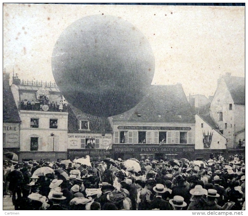 28 DREUX  LA PLACE METEZEAU LE 14 JUILLET LACHER DE BALLON MONTE MONTGOLFIERE  AERONAUTIQUE TRES ANIMEE - Dreux