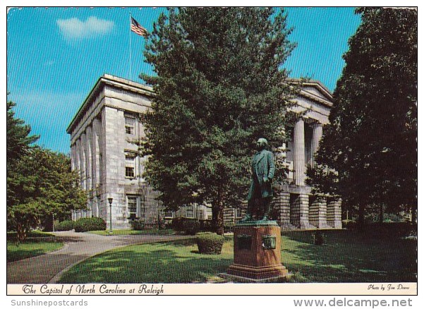 The Capitol Of North Caroline At Raleigh North Carolina - Raleigh