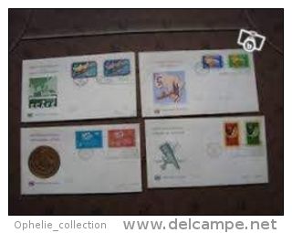 Nations Unies - 25 FDC/1er Jour - - Collezioni & Lotti