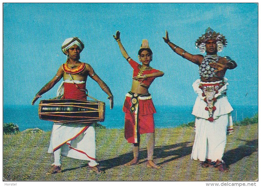 Sri Lanka - Kandyan Dancers - 2x Nice Stamps - Sri Lanka (Ceylon)