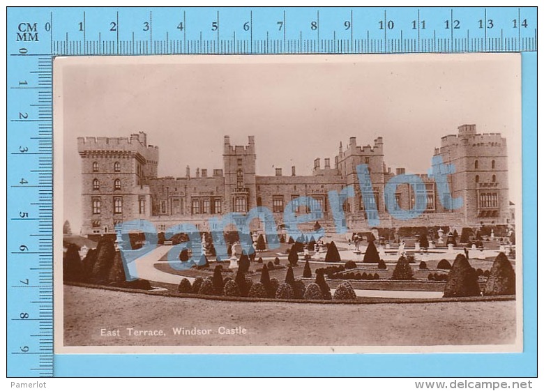 CPA Photo ( Windsor Castle  East Terrace ) Post Card Carte Postale Recto/verso - Windsor